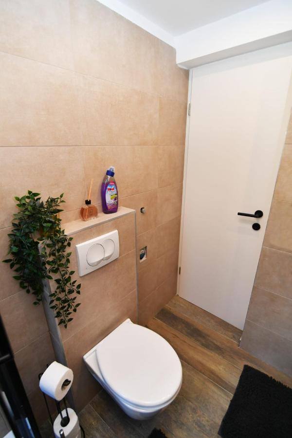 Nicole Apartment Rijeka Extérieur photo